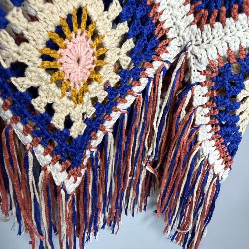 SHEIN Multi-Color Crocheted Fringe Crop Tank L - Picture 3 of 6